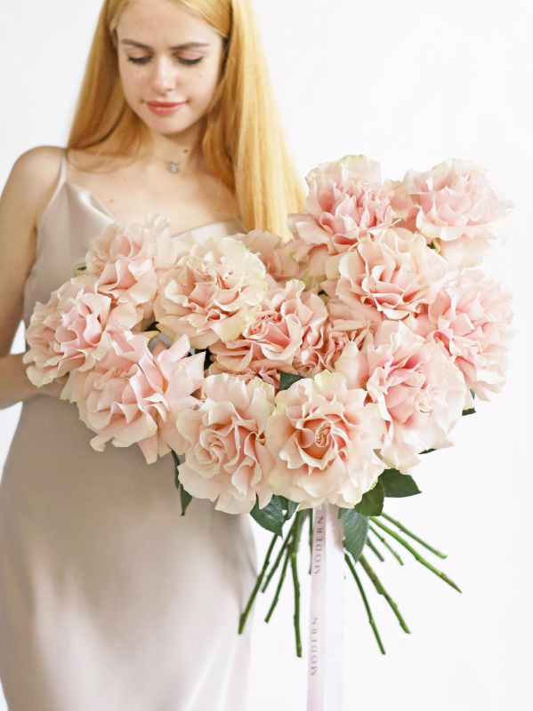 БУКЕТ 15 ФРАНЦУЗСКИХ РОЗА PINK MONDIAL БУКЕТ 15 ФРАНЦУЗСКИХ РОЗА PINK MONDIAL